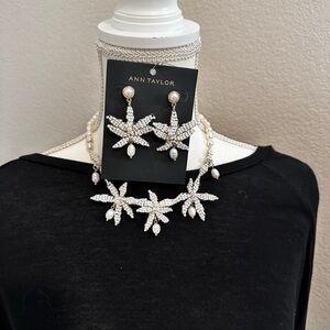 Pearlized Cluster Statement Necklace and earrings NWT